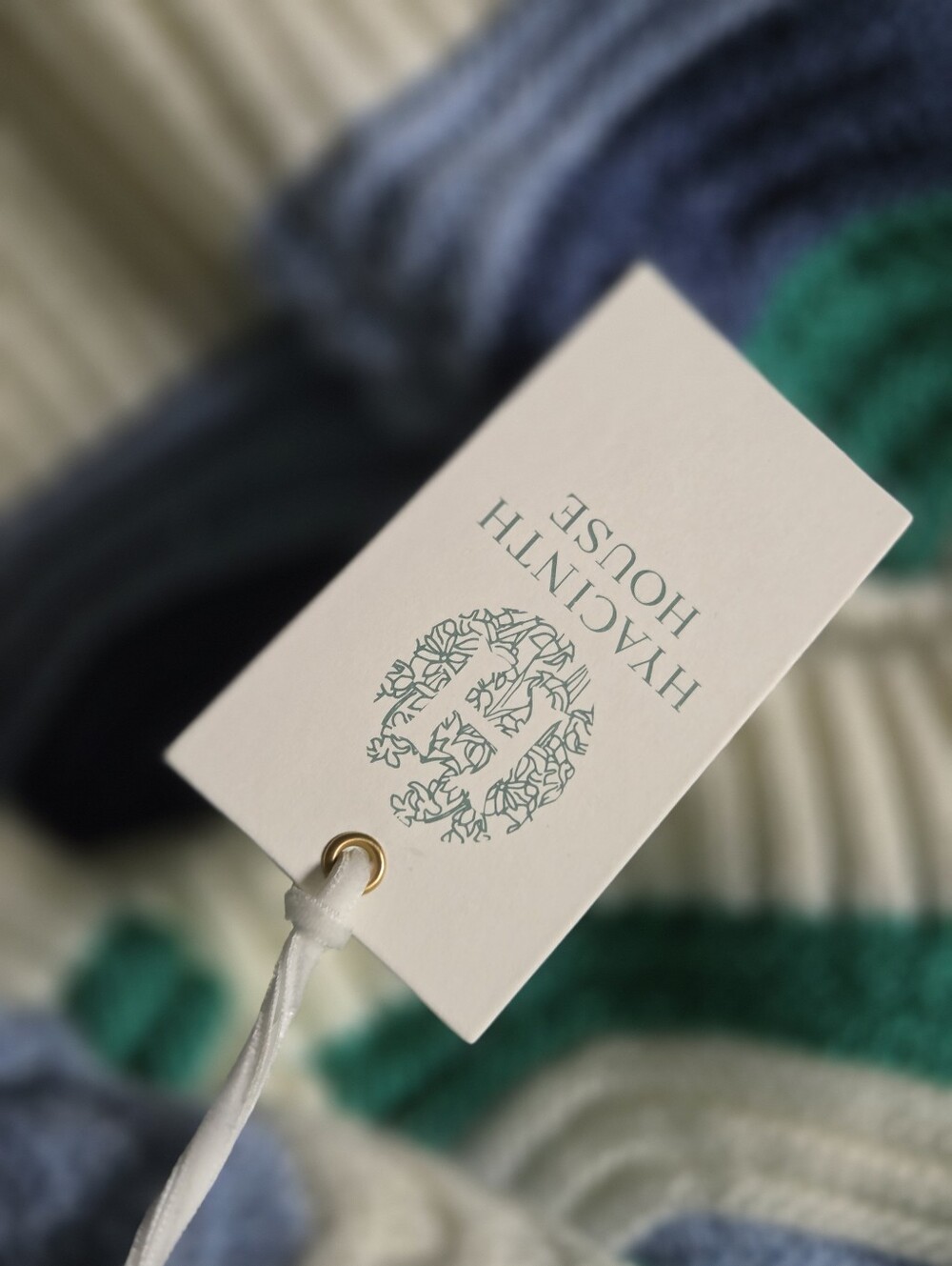 Hyacinth House Aqya Wave Chevron Knit Sweater - Green, Navy & Cream - Picture 5 of 6